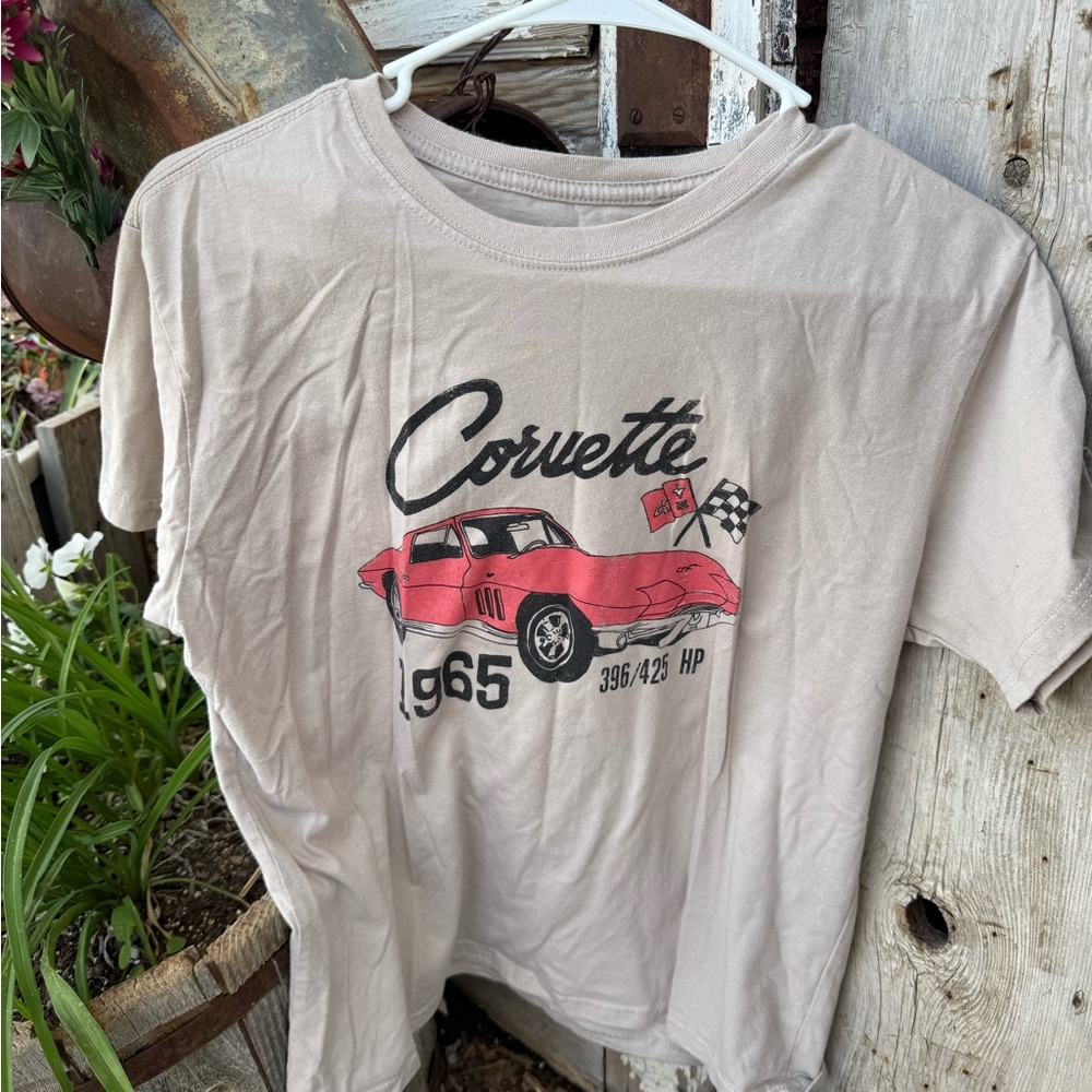 Women's Short Sleeve Tee in Cream